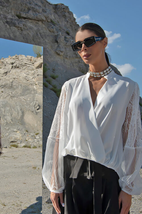 КОШУЛА СО ЧИПКА